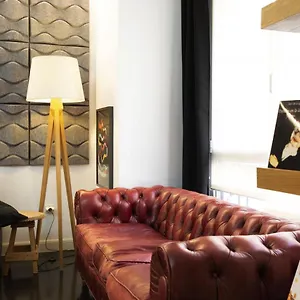 https://bauhaus-by-people-rentals.sansebastianhotels.net