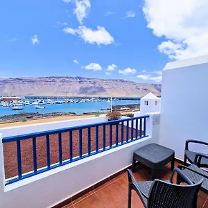 https://aloe-vera-beach-dplex-1-lnea-de-mar.in-canary-islands.com